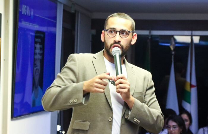 Júlio Pontes faz palestra no MDB